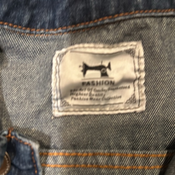 Like new demin vest - Picture 3 of 4